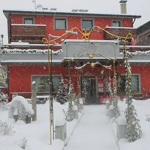 Hotel apartamentowy Jolly ***